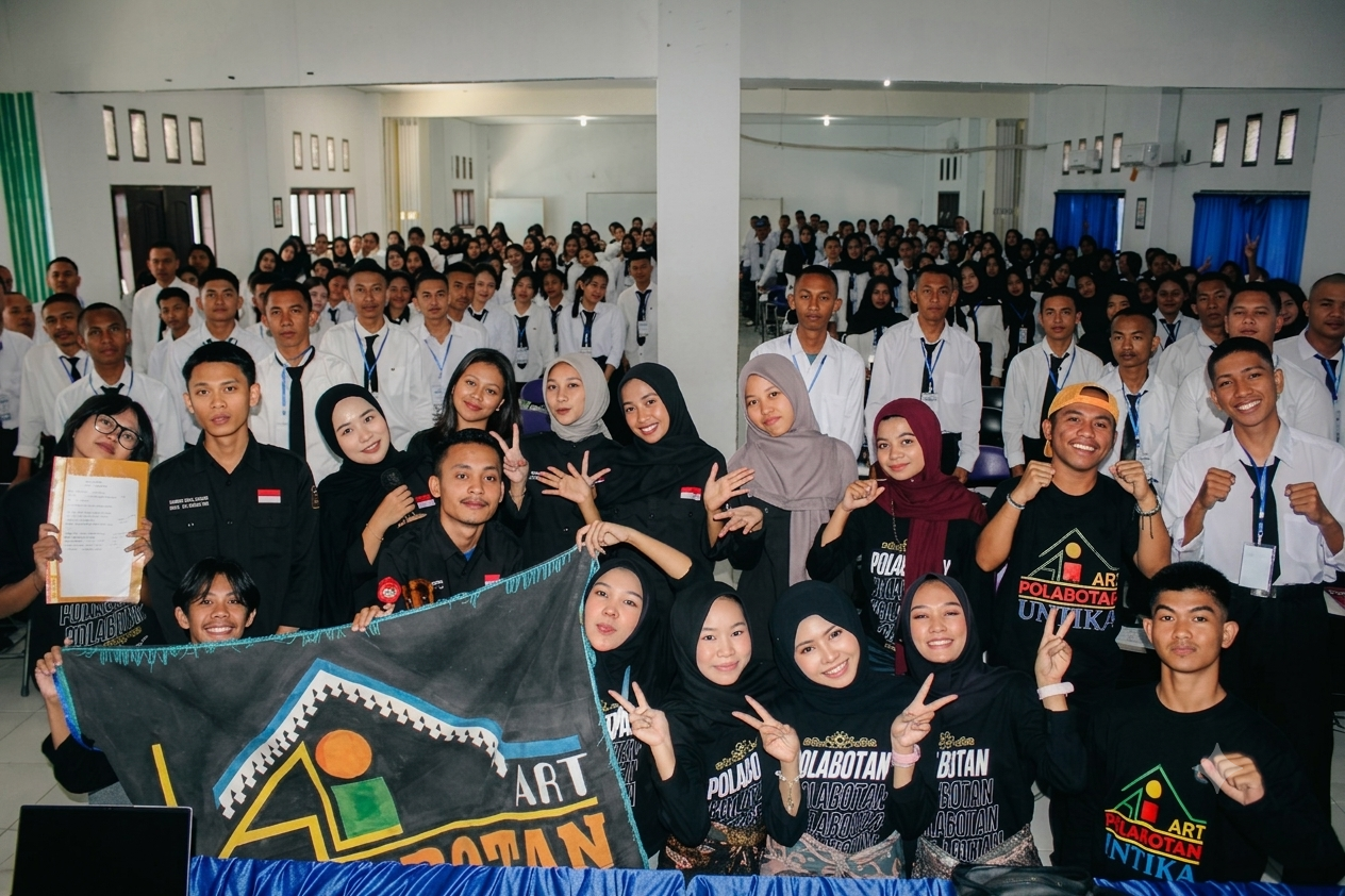 UKM Seni Lab Art Polabotan Perkenalkan Dunia Seni Kepada  Mahasiswa Baru Universitas Tompotika